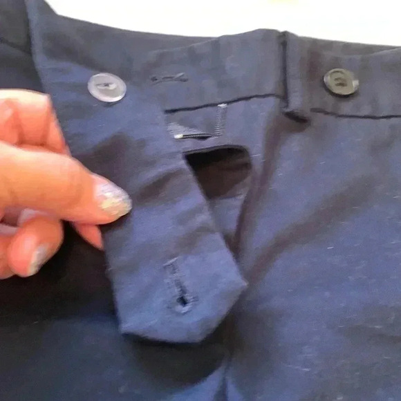 John New York Signature Petite Navy Blue Stretchy  Bermuda Shorts - Picture 4 of 8